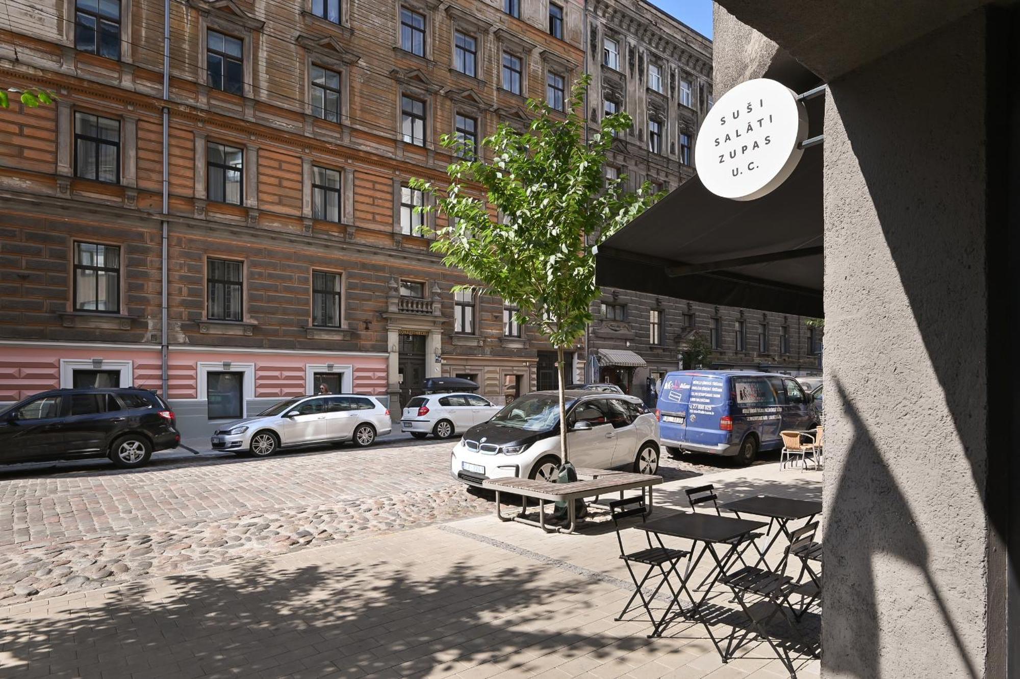 Korter 2-bdrm Quiet